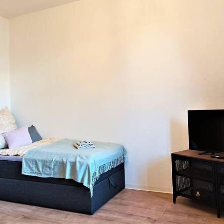 Modernes Apartment Mit Balkon Magdeburg Luaran gambar