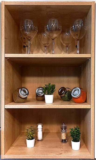 Modernes Apartment Mit Balkon Magdeburg Luaran gambar